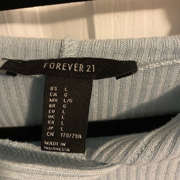 Cropped light-weight sweatshirt - Picture 3 of 3